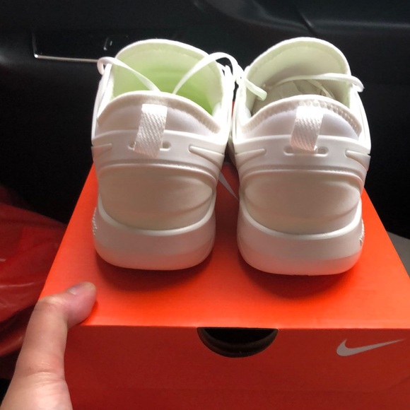 Nike Shoes - Picture 4 of 5